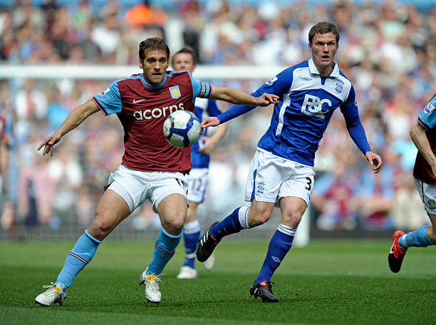 年轻才俊谢 年轻才俊谢